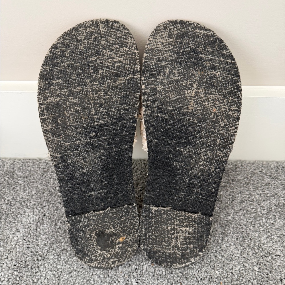 Free People Shell Sandals Shipwreck Surf Slides Boho Cowrie Beaded Size 11 - Picture 4 of 13